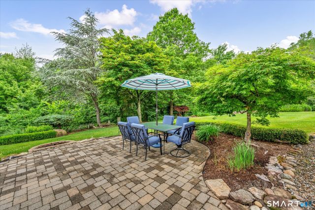 193 Scarborough Lane, Middletown, CT 06457