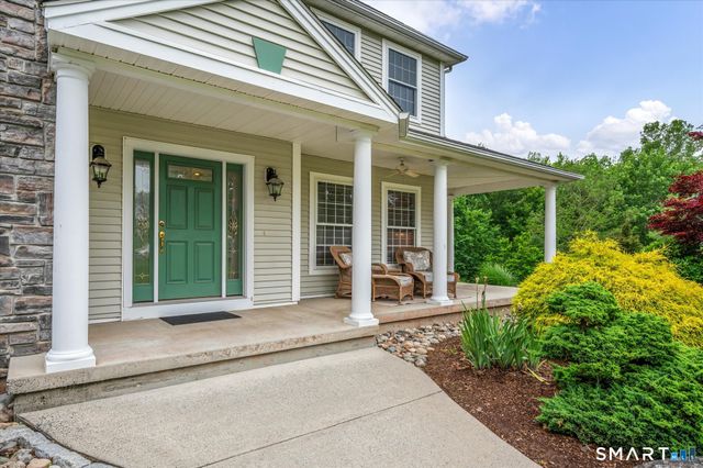 193 Scarborough Lane, Middletown, CT 06457