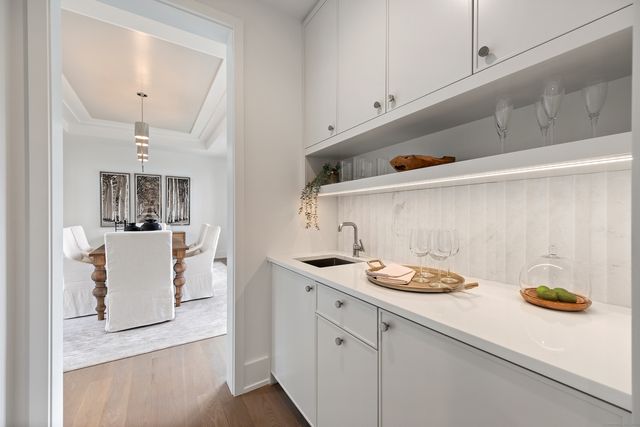 102 Compo Road South, Westport, CT 06880