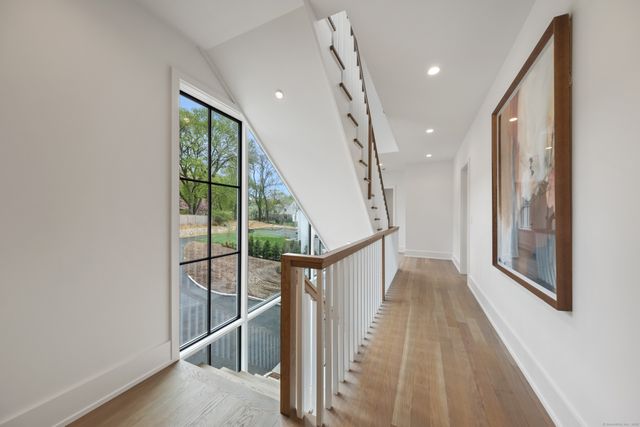 102 Compo Road South, Westport, CT 06880