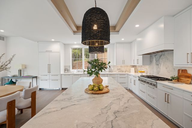 102 Compo Road South, Westport, CT 06880