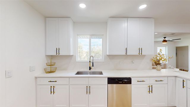 5417 Westhaven Drive, Fort Worth, TX 76132