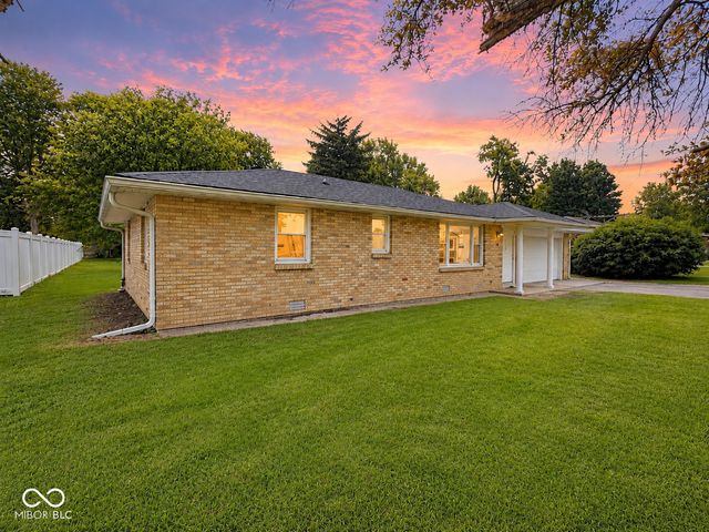 8 S Scatterfield Road, Anderson, IN 46012