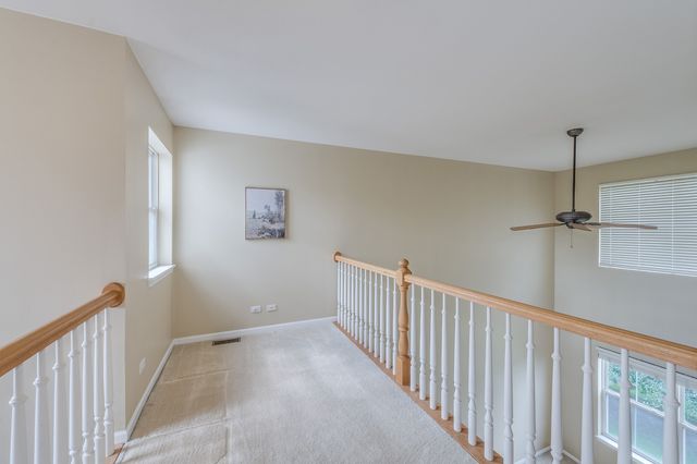 321 Grand Ridge Road 321, St. Charles, IL 60175