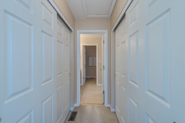 321 Grand Ridge Road 321, St. Charles, IL 60175