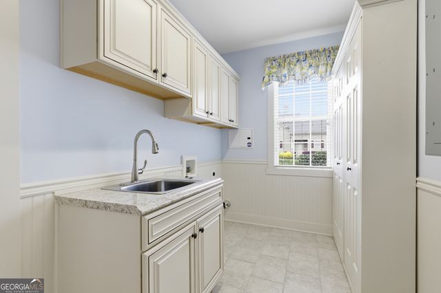 568 Trip Street, Grayson, GA 30017