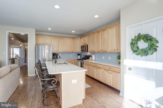 30 BRATTLEBORO CT, Medford, NJ 08055