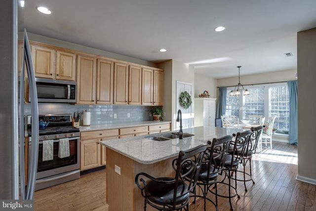 30 BRATTLEBORO CT, Medford, NJ 08055