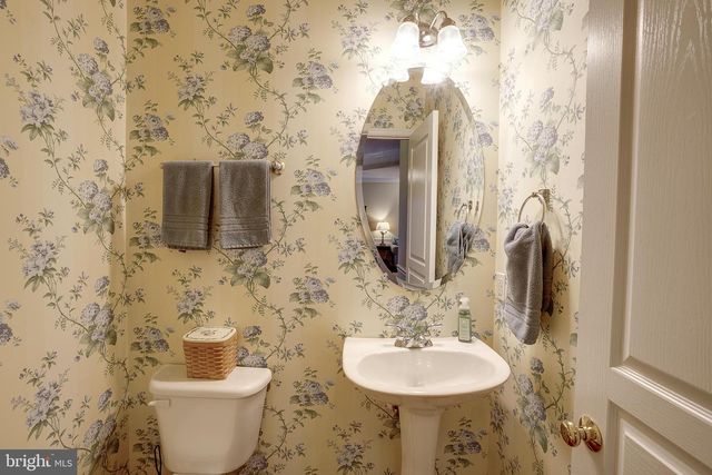 30 BRATTLEBORO CT, Medford, NJ 08055