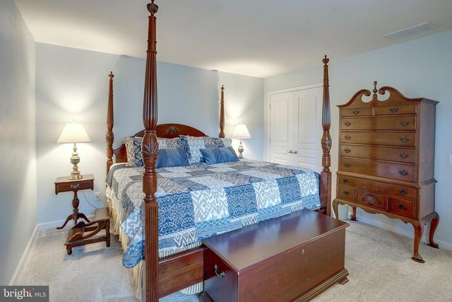 30 BRATTLEBORO CT, Medford, NJ 08055