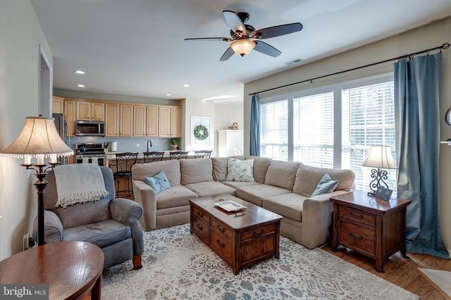 30 BRATTLEBORO CT, Medford, NJ 08055