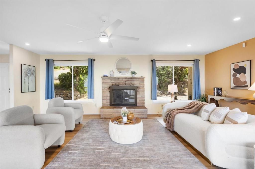 Image 8 of property listing at 13901 Skyline Boulevard, Oakland, CA 94619