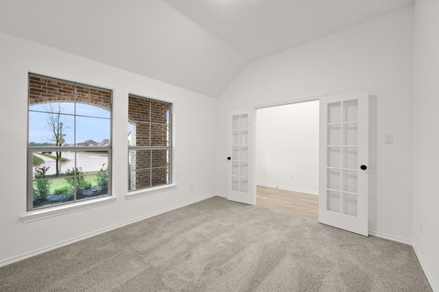 906 Madeline Lane, Cleburne, TX 76033