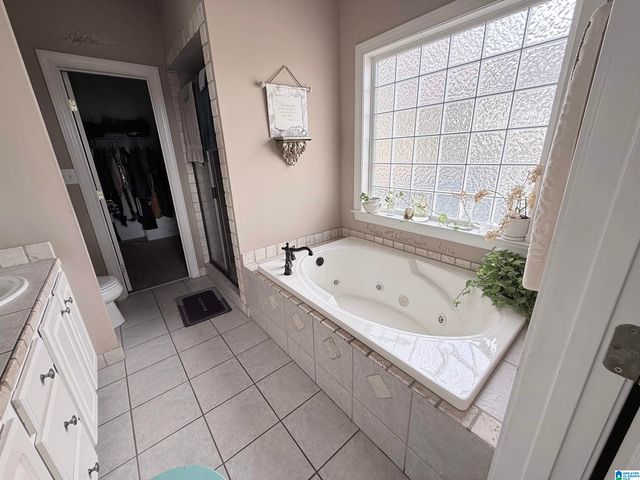 65 TWISTED OAK CIRCLE, Odenville, AL 35120