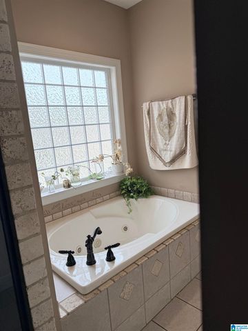 65 TWISTED OAK CIRCLE, Odenville, AL 35120