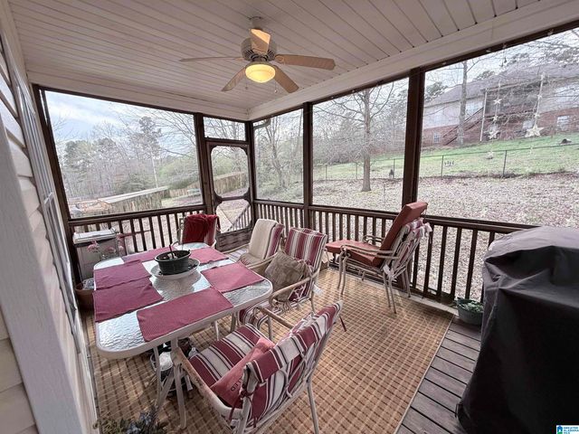 65 TWISTED OAK CIRCLE, Odenville, AL 35120