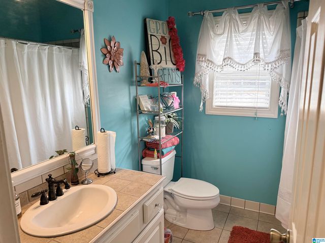 65 TWISTED OAK CIRCLE, Odenville, AL 35120