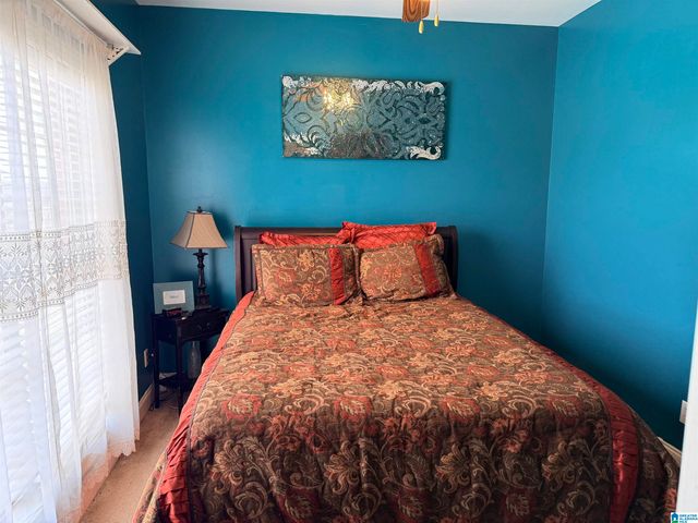 65 TWISTED OAK CIRCLE, Odenville, AL 35120