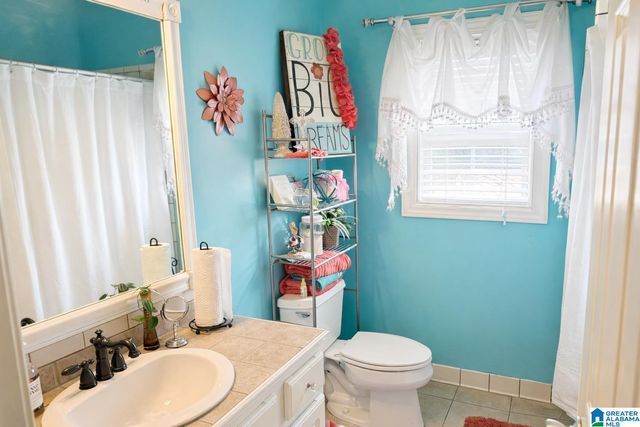 65 TWISTED OAK CIRCLE, Odenville, AL 35120