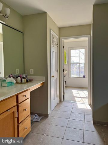 1732 OSPREY DR, Norristown, PA 19403