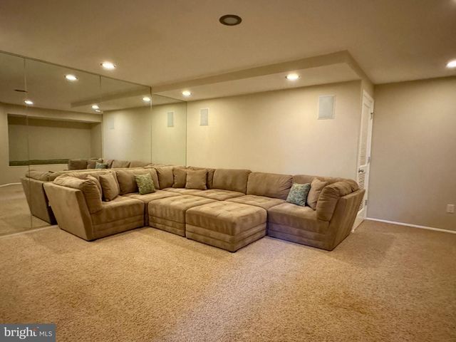 1732 OSPREY DR, Norristown, PA 19403