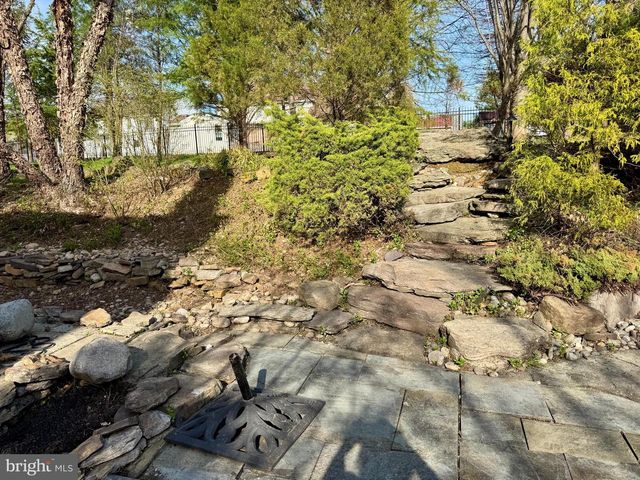 1732 OSPREY DR, Norristown, PA 19403