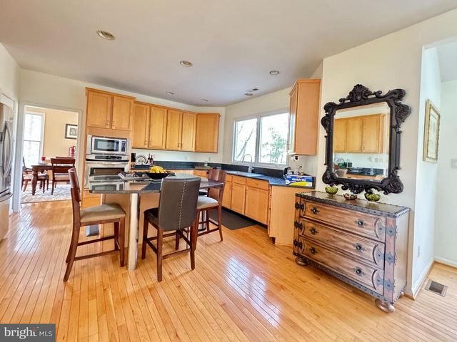 1732 OSPREY DR, Norristown, PA 19403