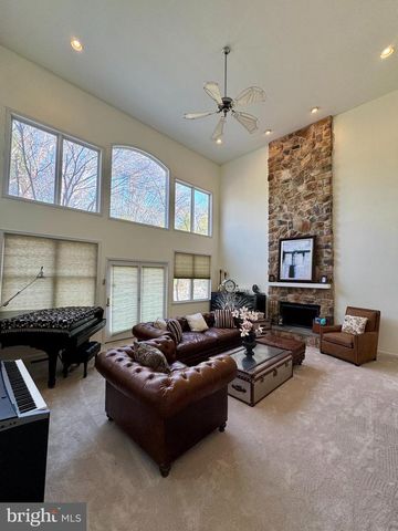 1732 OSPREY DR, Norristown, PA 19403