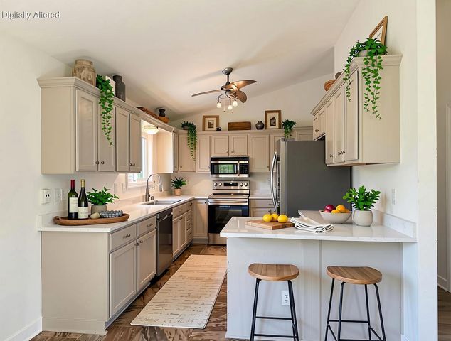 N7816 Maple Ridge ROAD, Oconomowoc, WI 53066