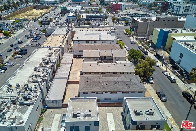 964 S New Hampshire Avenue, Los Angeles, CA 90006