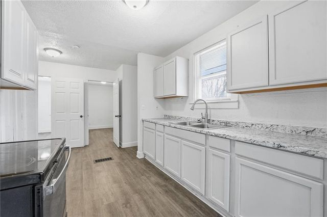 1513 Rowland Avenue, Kansas City, KS 66104