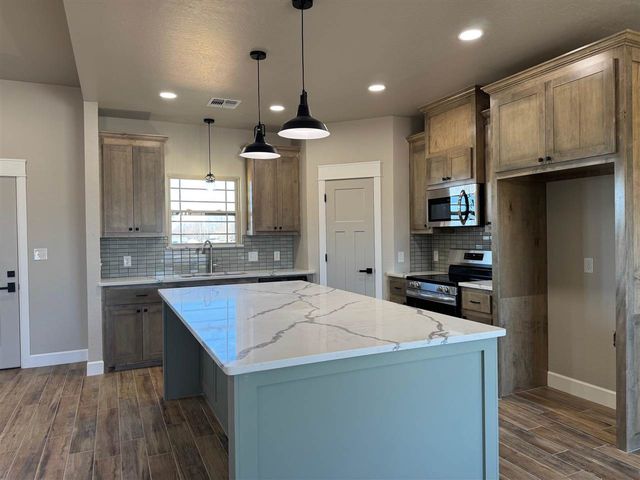 237 Weaver Way, Fletcher, OK 73541