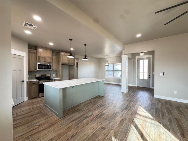 237 Weaver Way, Fletcher, OK 73541