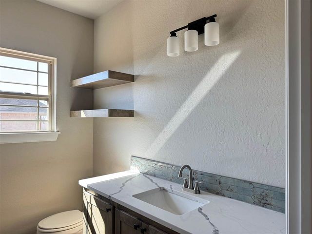 237 Weaver Way, Fletcher, OK 73541