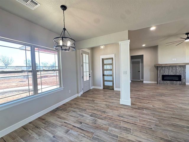 237 Weaver Way, Fletcher, OK 73541