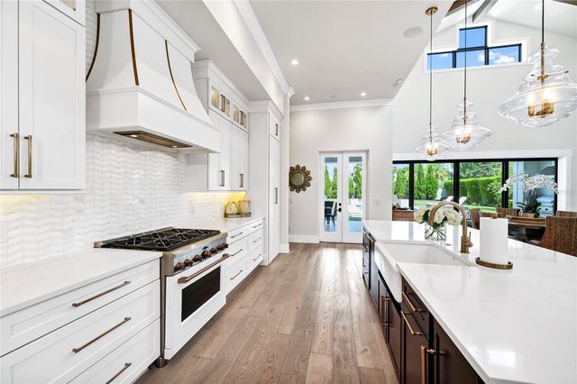 5061 SAWYER COVE WAY, Windermere, FL 34786