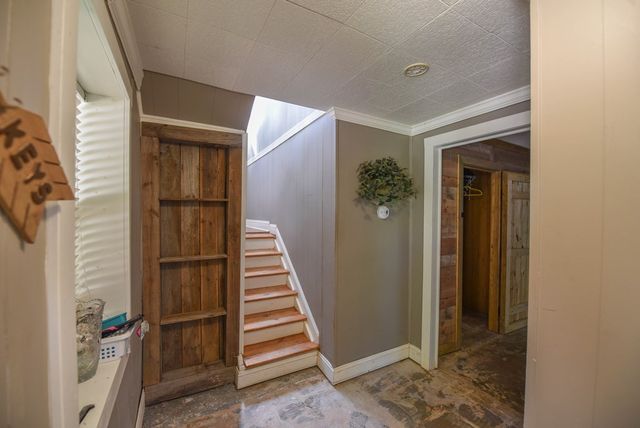 1009 N Main Street, Abbeville, SC 29620