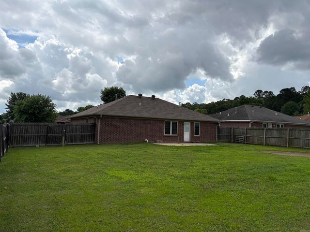1845 Appalachain, Conway, AR 72034