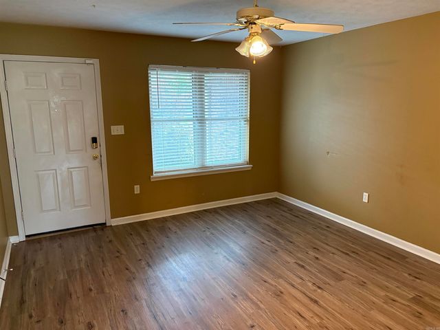1845 Appalachain, Conway, AR 72034