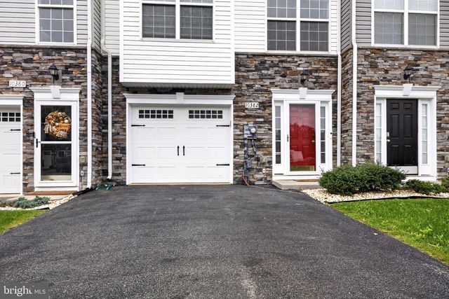 10382 LANTERN LN, Hagerstown, MD 21740
