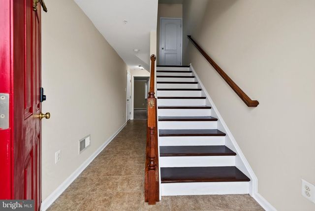 10382 LANTERN LN, Hagerstown, MD 21740