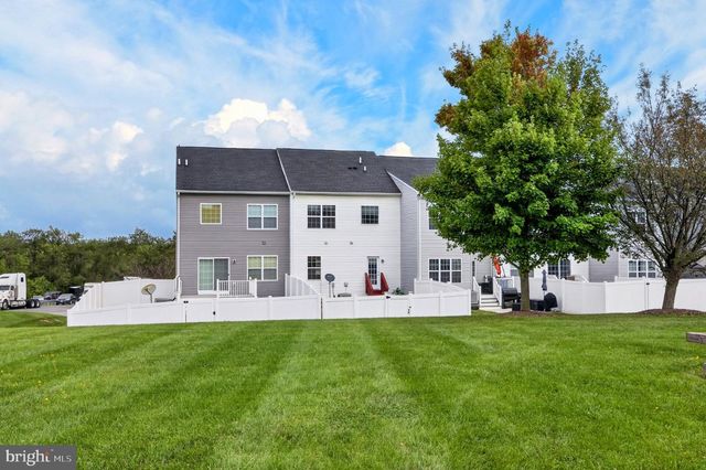 10382 LANTERN LN, Hagerstown, MD 21740
