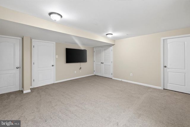 10382 LANTERN LN, Hagerstown, MD 21740