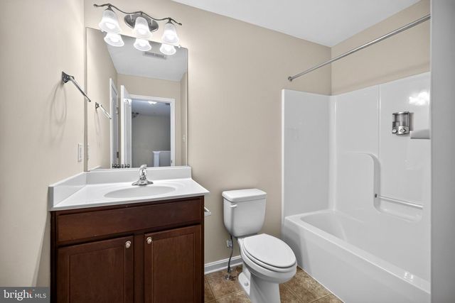 10382 LANTERN LN, Hagerstown, MD 21740
