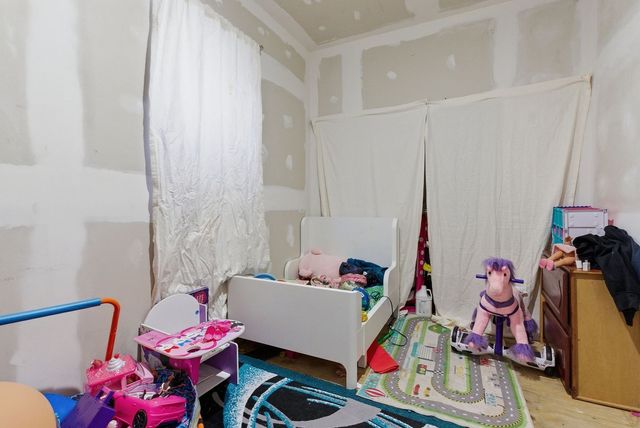 5711 S Lowe Avenue, Chicago, IL 60621