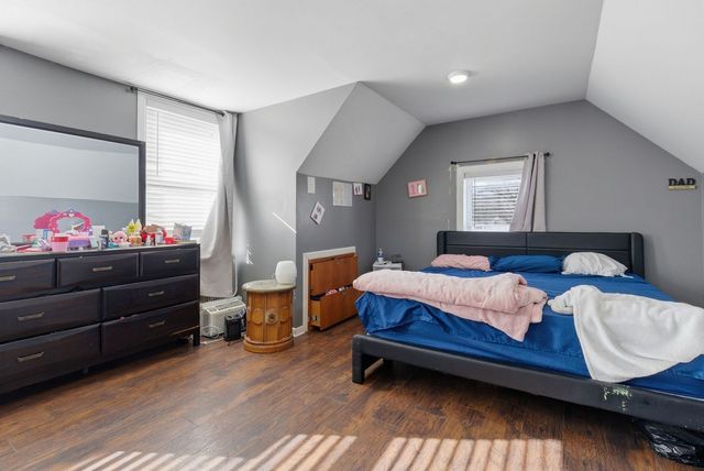 5711 S Lowe Avenue, Chicago, IL 60621