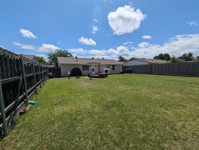1305 Glenville Drive, Garland, TX 75042