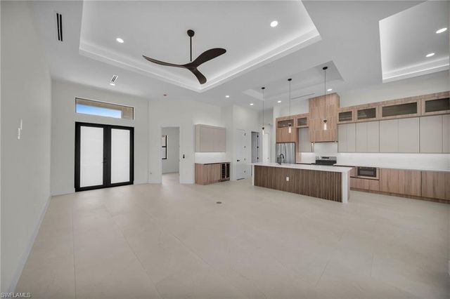 2127 NE 1st TER, Cape Coral, FL 33909