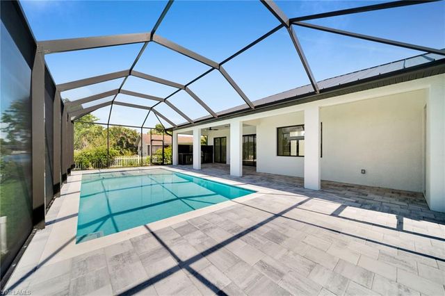 2127 NE 1st TER, Cape Coral, FL 33909
