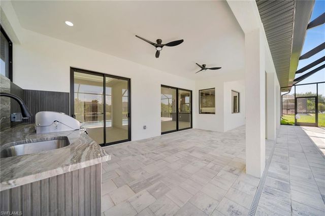 2127 NE 1st TER, Cape Coral, FL 33909